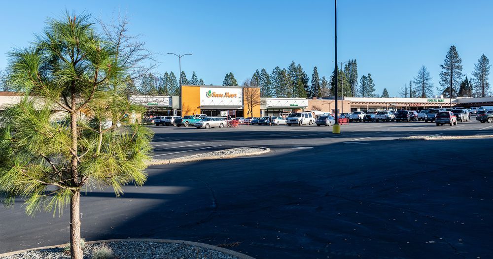 Paradise Plaza: 6600-6646 Clark Rd & 14990 Wagstaff Rd, Paradise, CA 95969